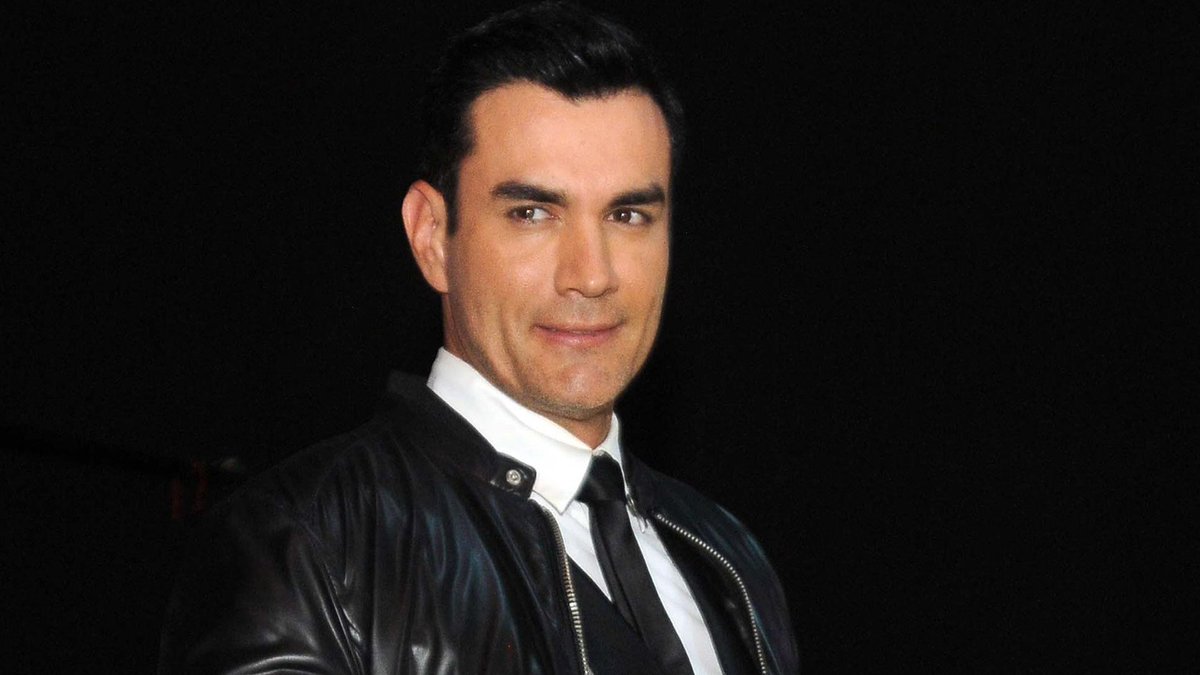 ¡Confirmado! <a href="/davidzepeda1/">David Zepeda</a> regresa a las telenovelas >> uni.vi/V7BiS