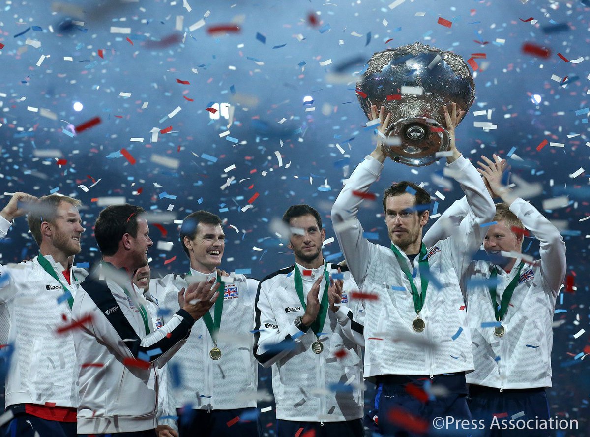 RoyalFamily's tweet photo. Congratulations #TeamGB on winning the 2015 #DavisCupFinal! @BritishTennis #HistoryMakers #BackTheBrits https://t.co/rQftPNPNEj