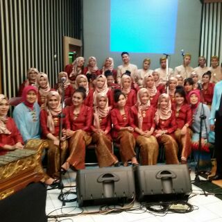 Terima kasih untuk semuanya perform kami di wisuda berjalan dengan lancar.