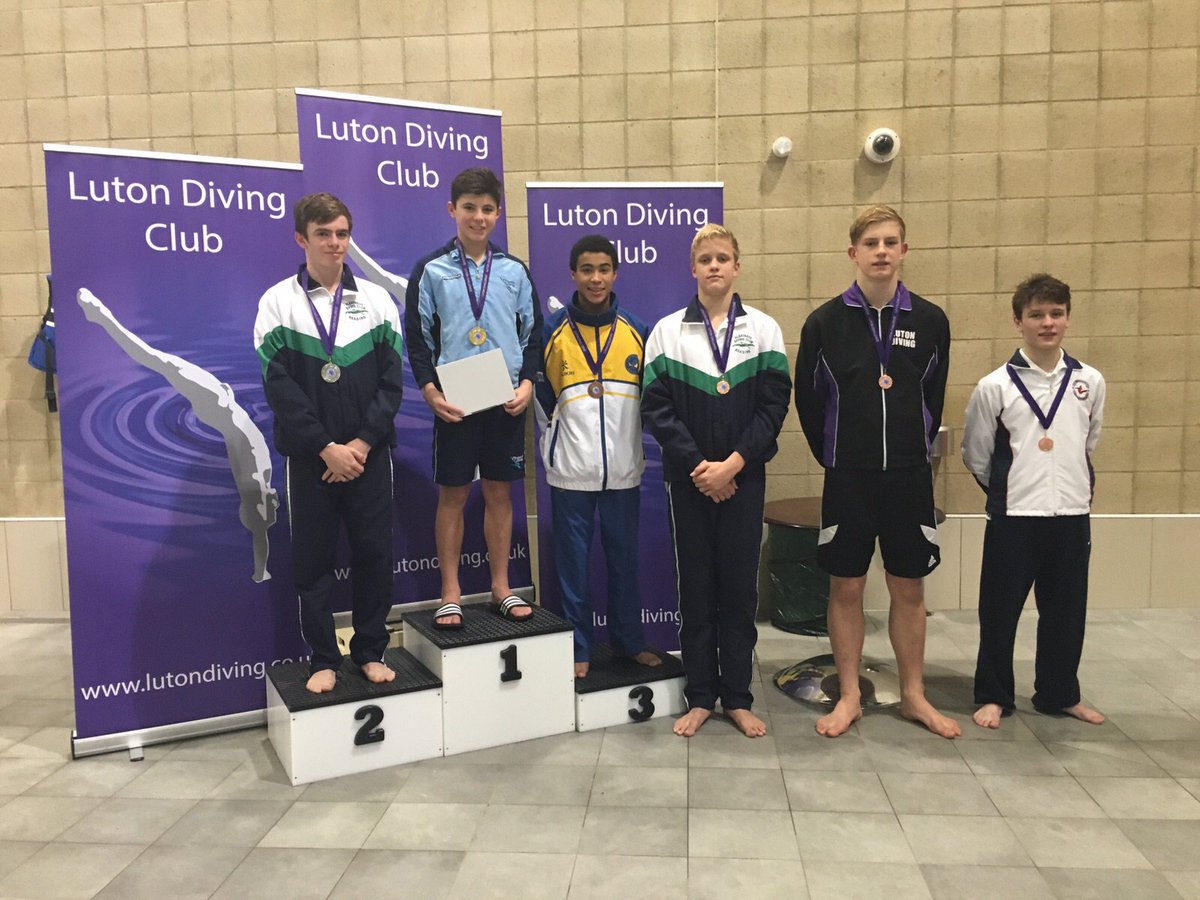 PlymouthDiving1's tweet photo. @mattdixon2000 storms through Mens A+ platform and wins GOLD. Well done Chew π #lutonchallenge https://t.co/OCj7KnetdW