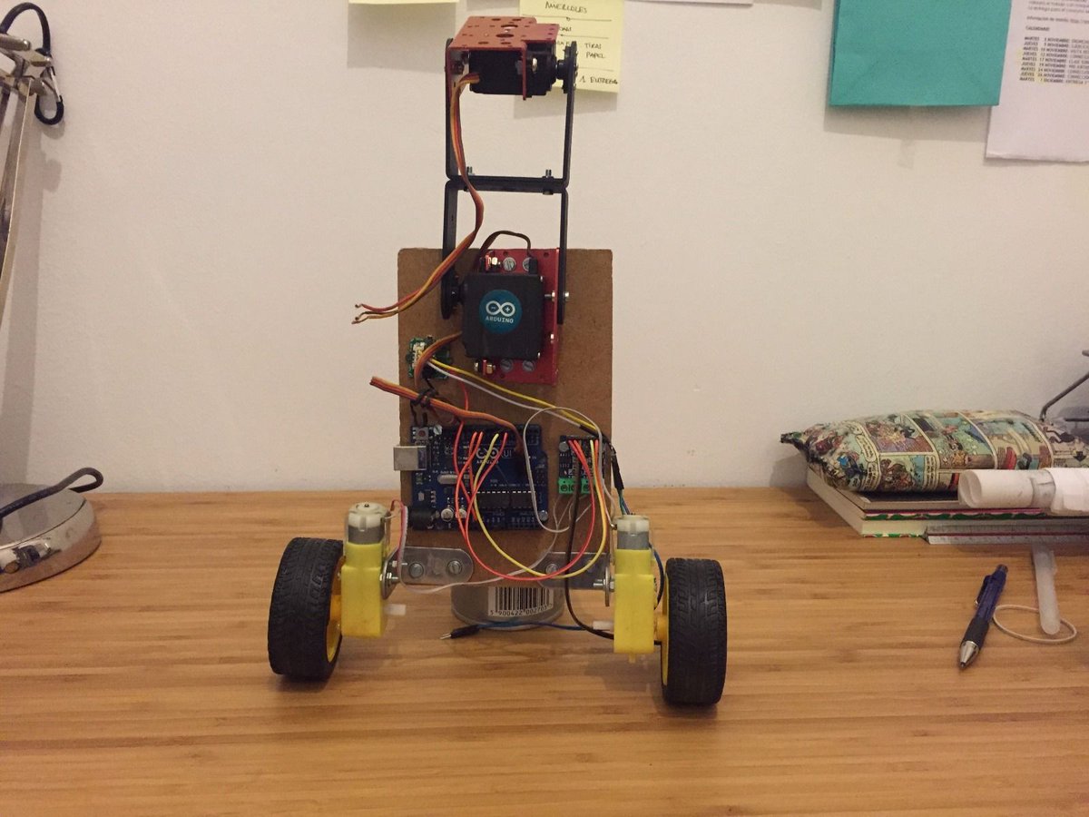 arduinoarts's tweet image. Self Balancing #robot arm project (unfinished) #Ebay (last hours) #arduino #cybermonday ebay.es/itm/3018060809…