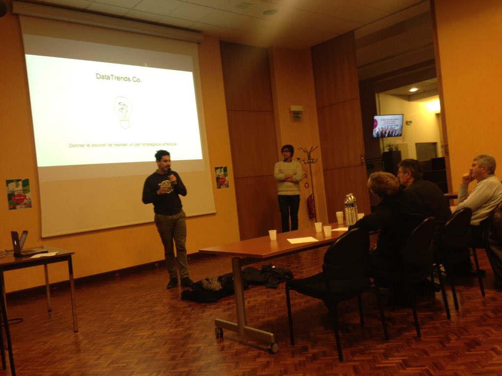 DataTrends, un outil pour guider les créateurs de mode grâce aux big data #GUSU <a href="/centralesupelec/">CentraleSupélec</a>