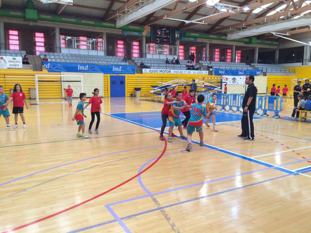 Gran jornada de balonmano A5 en El Ejido <a href="/BMCARBONERAS/">BM CARBONERAS</a> <a href="/CDUrciAlmeria/">C.D. Urci Almería</a> <a href="/balonmanomurgi/">Club Balonmano Murgi</a> <a href="/BM_Roquetas/">Club Balonmano Roquetas</a> @dalmeriafabm