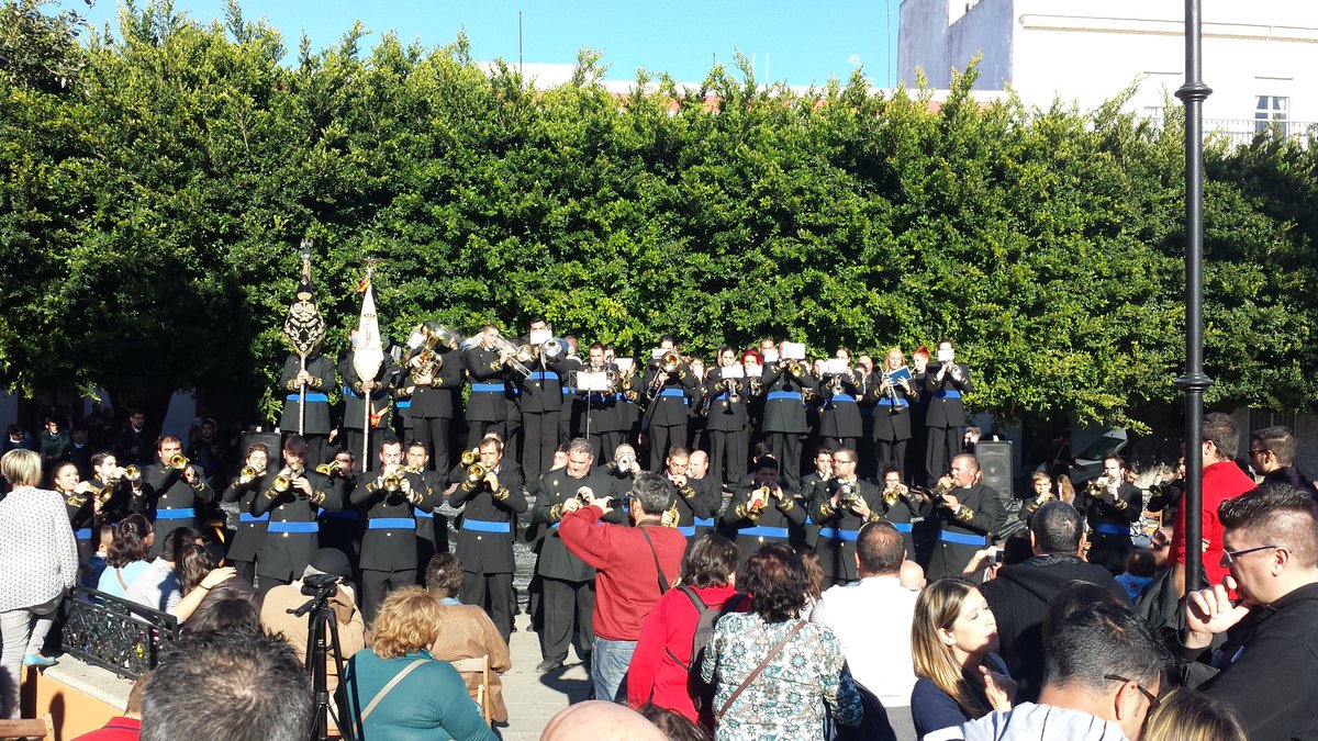 La cuarta formación musical en el certamen de <a href="/HdaddelaCaridad/">Hdad. de la Caridad</a> la banda de Amor de Cristo de Sevilla