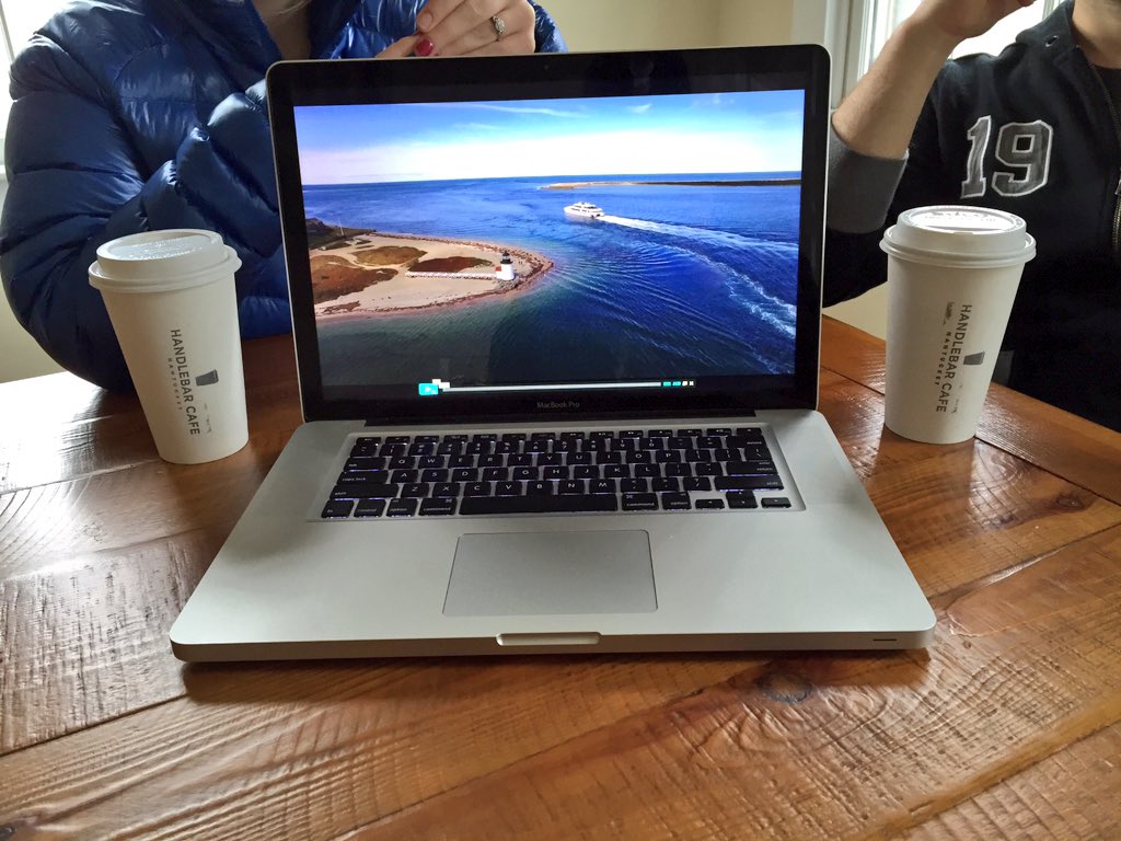 Good morning meeting with <a href="/Yellow_Prods/">YellowProductions</a> as we finalize our latest luxury #realestate video! Can't wait to show!