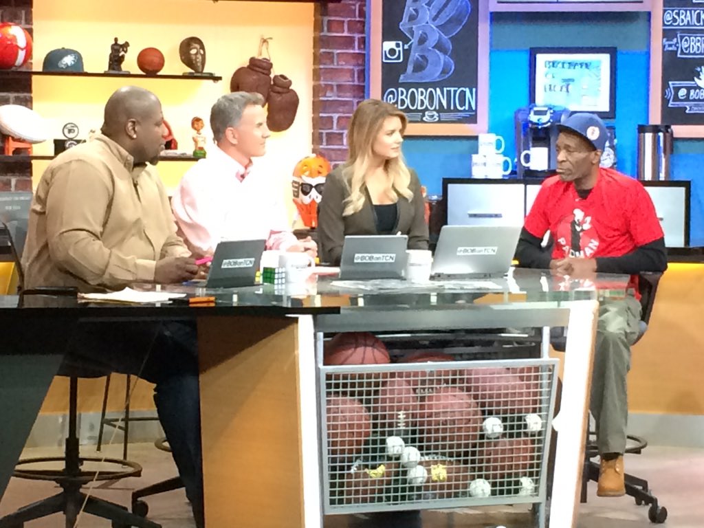 padmanboxing's tweet photo. Doing the morning show @breakfastonbroad on Comcast.  Talking @creedmovie and working with @TheSlyStallone https://t.co/cIbaH5dR8g