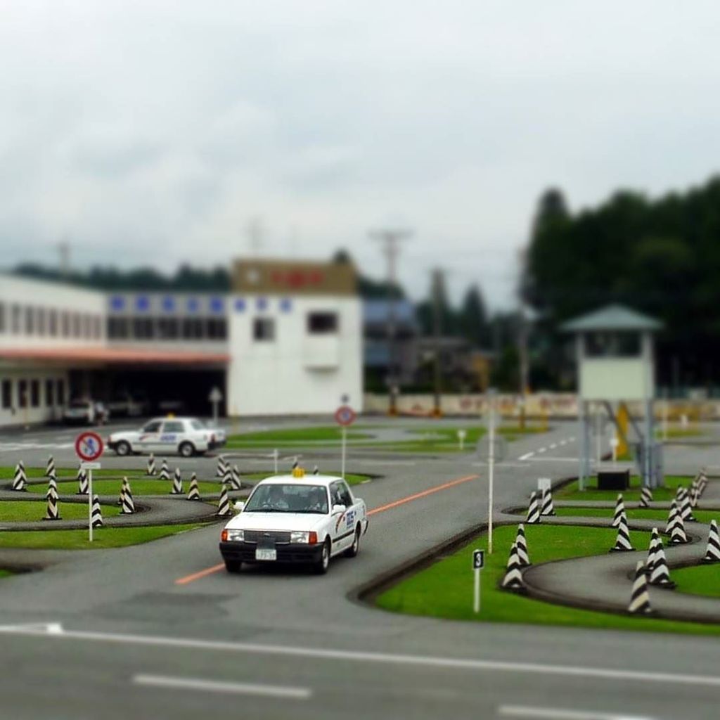 grahamhalls's tweet photo. Japanese 🏯 driving school 
#japan #tiltshift_jpn #tiltshift #tiltshiftgraphy #toycars #mou… https://t.co/Zj0LSP1rer https://t.co/wmEftoLXpk