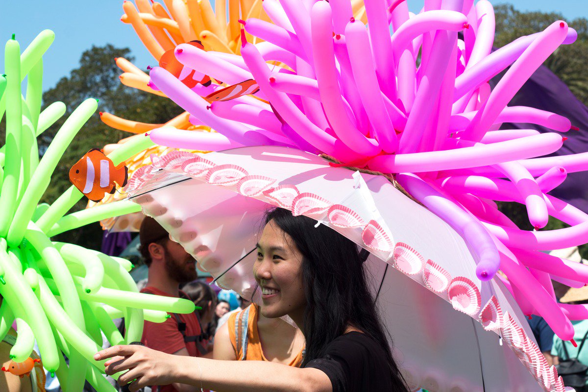 The Guardian tweet media