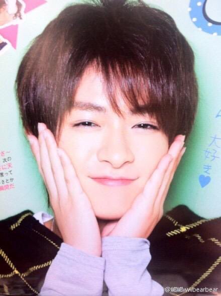 HAPPY BIRTHDAY YURI CHINEN  21        JUMP         !
22    JUMP                                1           