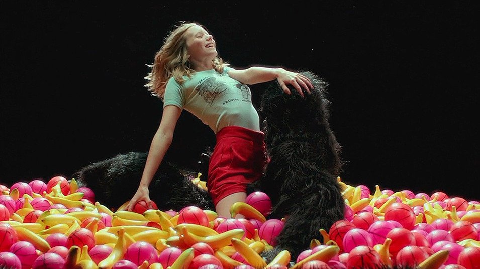Sex! Gorillas! Basketball! The new Tame Impala video is brilliantly weird nmem.ag/V8J9a