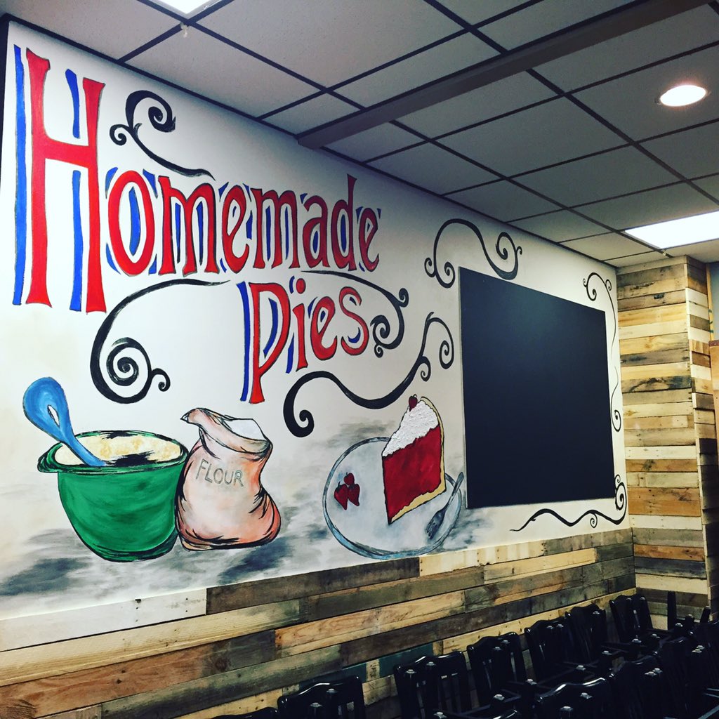 CPKitchenbr's tweet photo. Just a little peak inside the new restaurant. #pies #gobr @visitbatonrouge @LouisianaTravel @ChefRyanAndre https://t.co/05eHui1ZN9