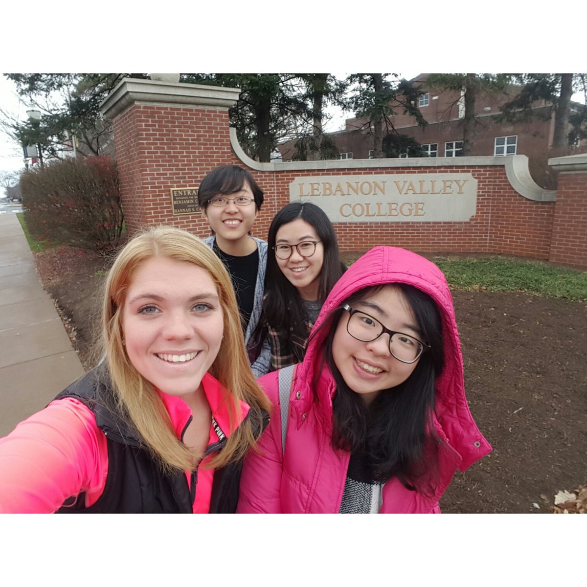LVC's tweet photo. RT @Oh_Live_On: Had a great time showing my friends from China around campus! #GoLVC #TWCAdventure #TWCfall15 https://t.co/1beaKXWVyo
