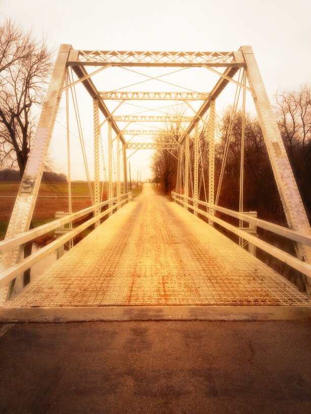 MParaResearch's tweet photo. I spent some time with a friend I hadn't seen in awhile, and we ended up at the infamous crybaby bridge. #legend https://t.co/QeYwZvR2Mz