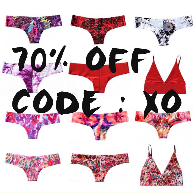 madebygypsy's tweet photo. 1 day left 🌙 your favorite stocking stuffers✨ each order comes gift wrapped with love 💋https://t.co/fuE9Hxytme https://t.co/8EY8MHp0IK