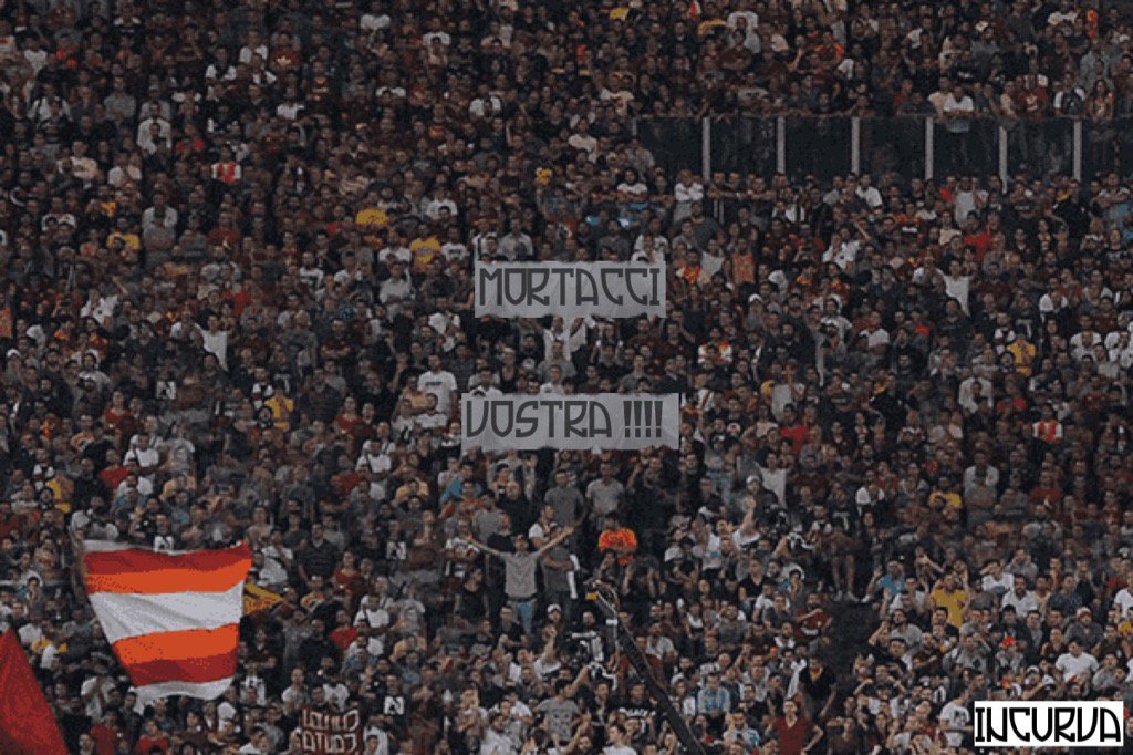 Mr_Tozzo's tweet photo. Striscione creato con #incurva #RomaAtalanta https://t.co/STCx23jfLg https://t.co/dSQLzZxaW3