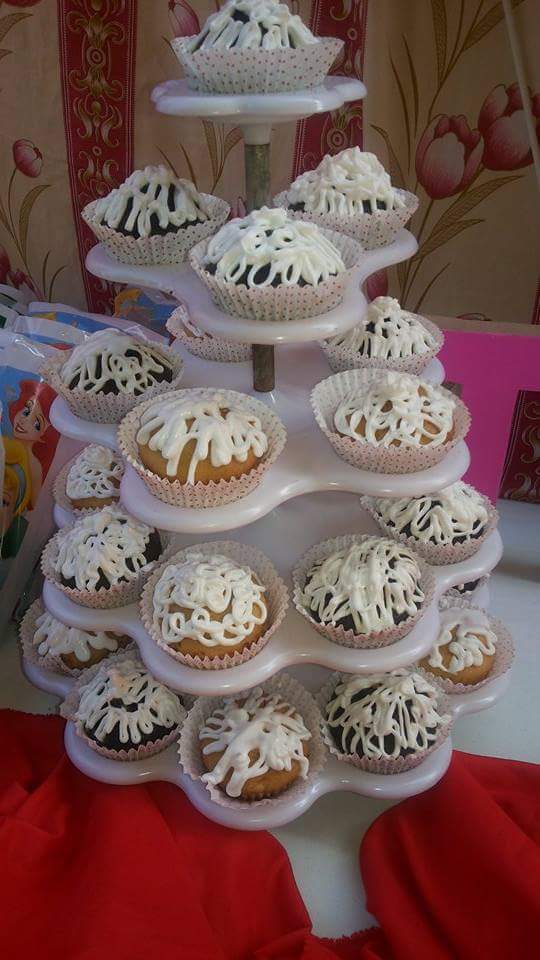 Mhonevry's tweet photo. Carbo Loading. #Homemadecupcake #Pastrychef https://t.co/mBVPdev84g