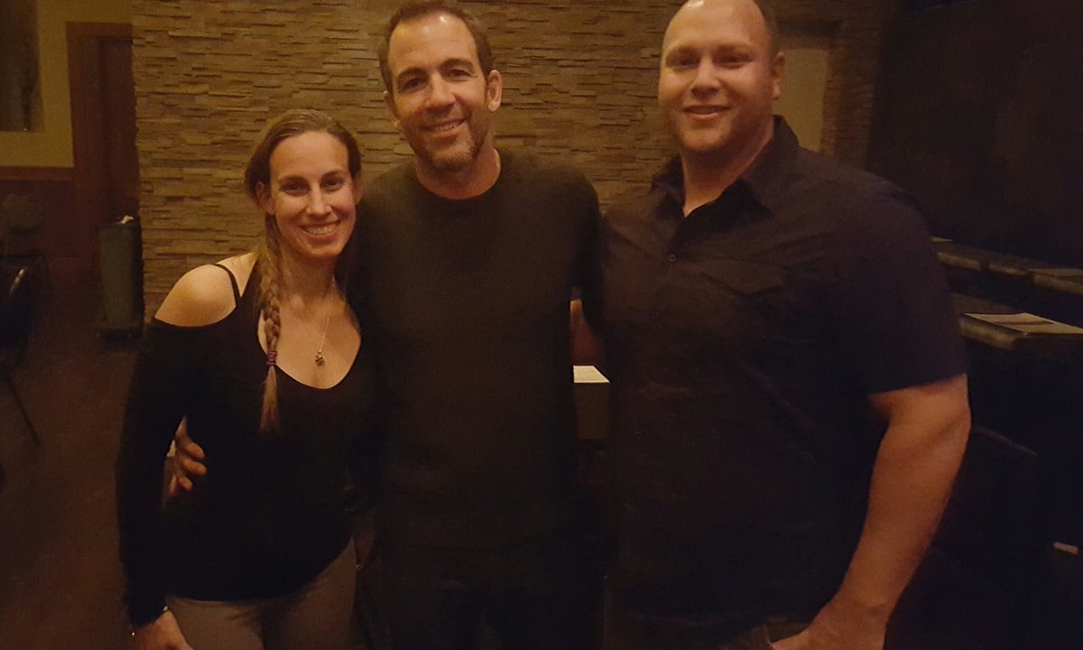 Ass Handerson tweet media