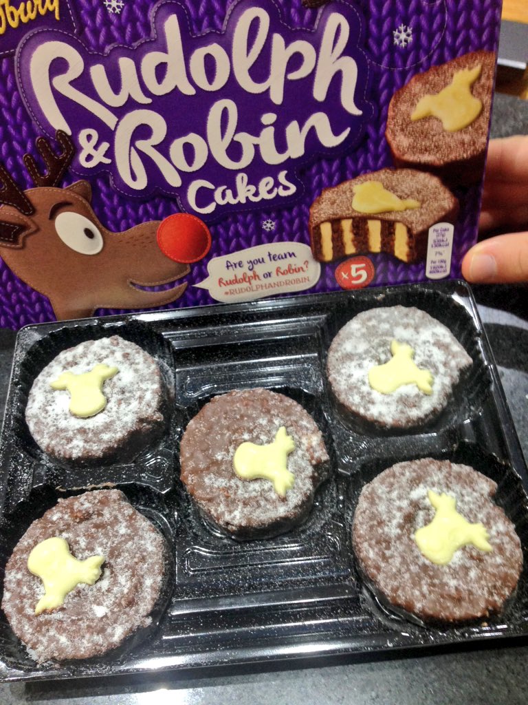 94RobinCollins's tweet photo. @CadburyUK I opened my box of cakes to find only Rudolphs inside. How can I be team Robin? #Gutted #RUDOLPHANDROBIN https://t.co/kgmzBEq4MV