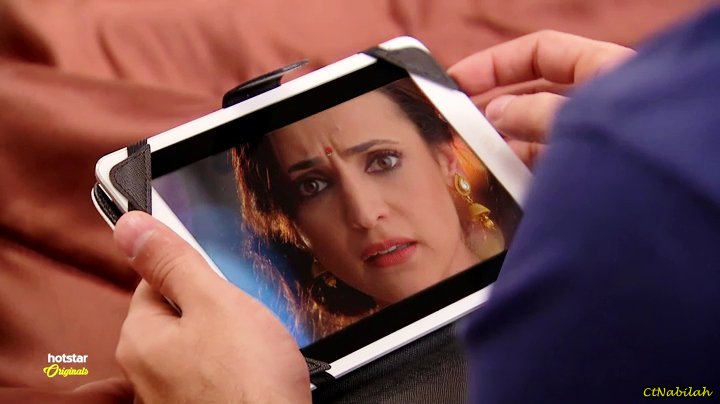 ctnabilah's tweet photo. Khushi : Aaj ki tarikh kya hai??
#IPKKNDEkJashn #24Nov2015 #BarunSobti #OurASRIsBack #SanayaIrani @BarunSobtiSays https://t.co/AnH0z9iVtX