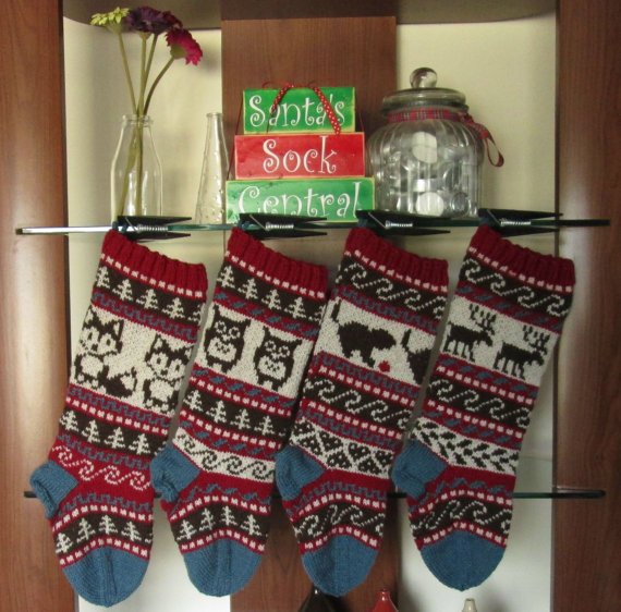 GigiSantasSocks's tweet photo. The reindeer #christmasstocking has sold. Still available #catstocking #owlstocking #foxstocking #christmas https://t.co/sRnu4j0s4N