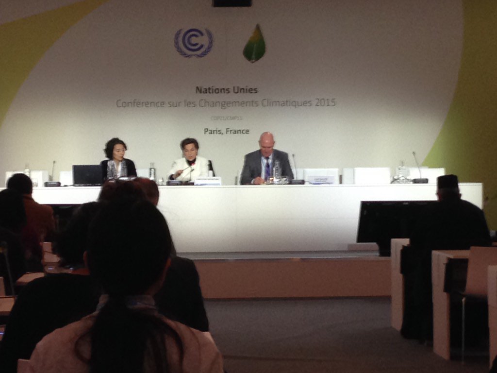 StephenBygrave_'s tweet photo. Christiana Figueres at COP21 in Paris "We are breaking records at this COP" #zeroParis @beyondzeronews https://t.co/U2Bg2DQeOO
