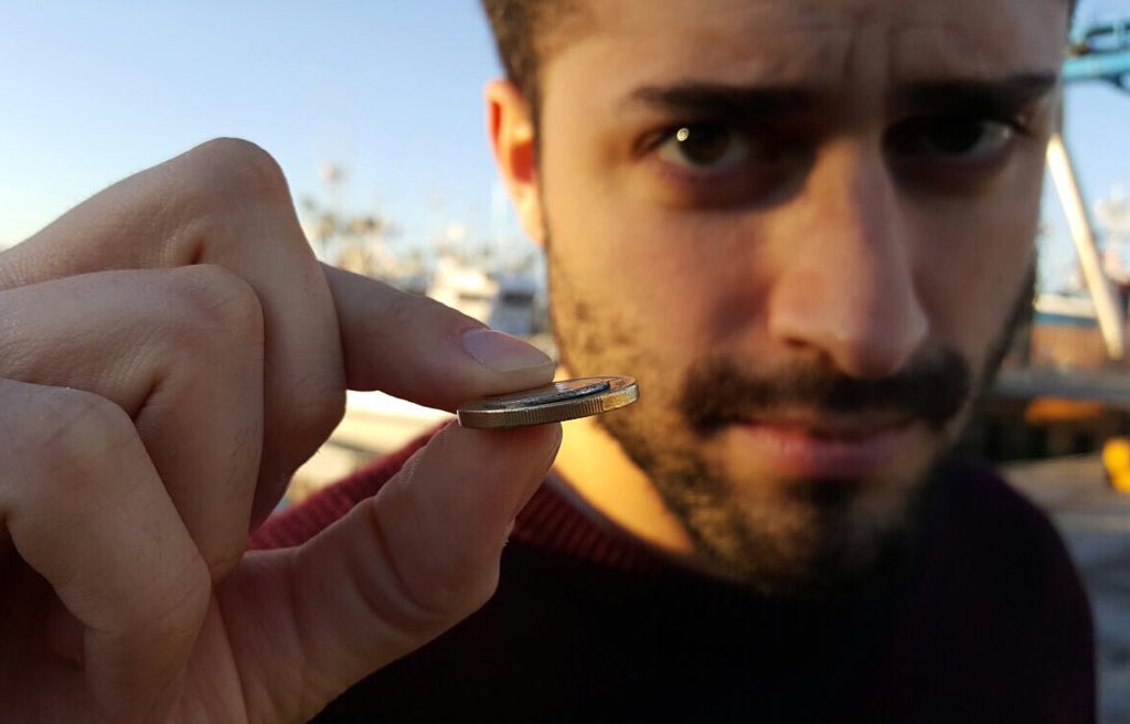 javihoyos's tweet photo. #BrokenCoin https://t.co/AJtwG1xlvO