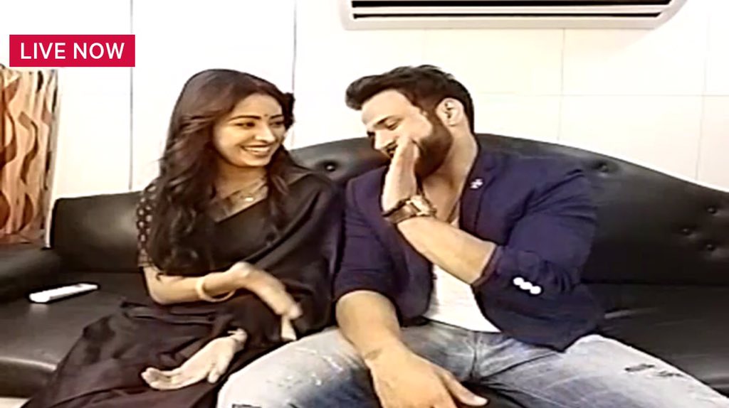 Embedded image permalink