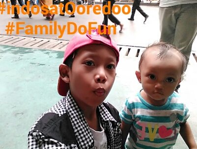 Belajar selfie nih,, #indosatOoredoo #FamilyDoFun
