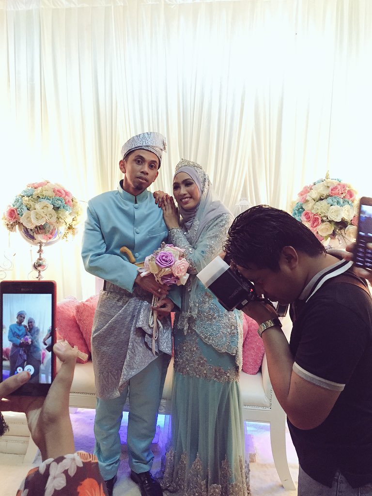 MXfirdaus's tweet photo. Selamat pengantin baru sis https://t.co/QsCz33TN2o