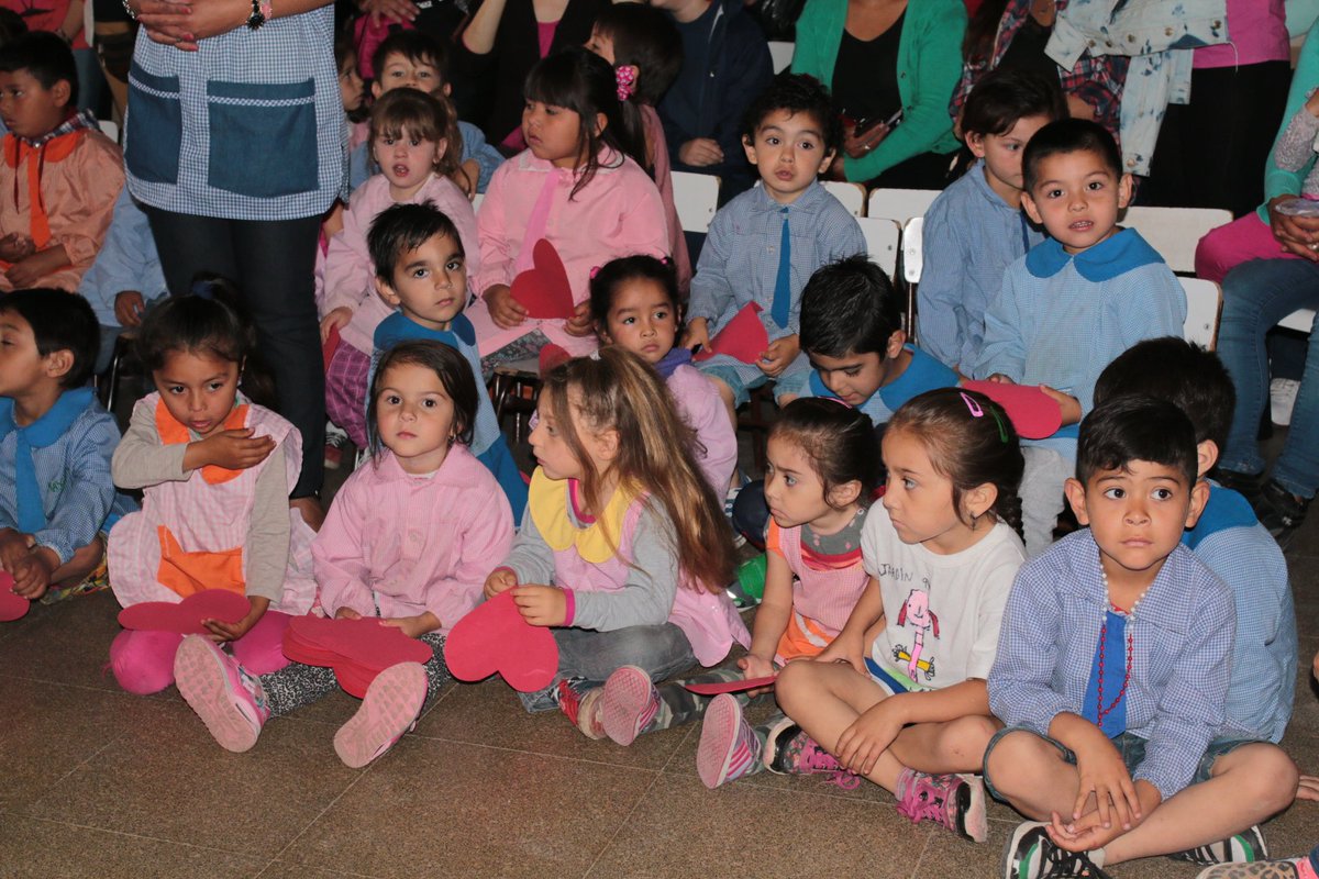 CascallaresPJ's tweet photo. Con las nuevas aulas el Jardín de Infantes N° 945 de Burzaco recibirá al centenar de niños q está en lista de espera https://t.co/VLC6nceFyn