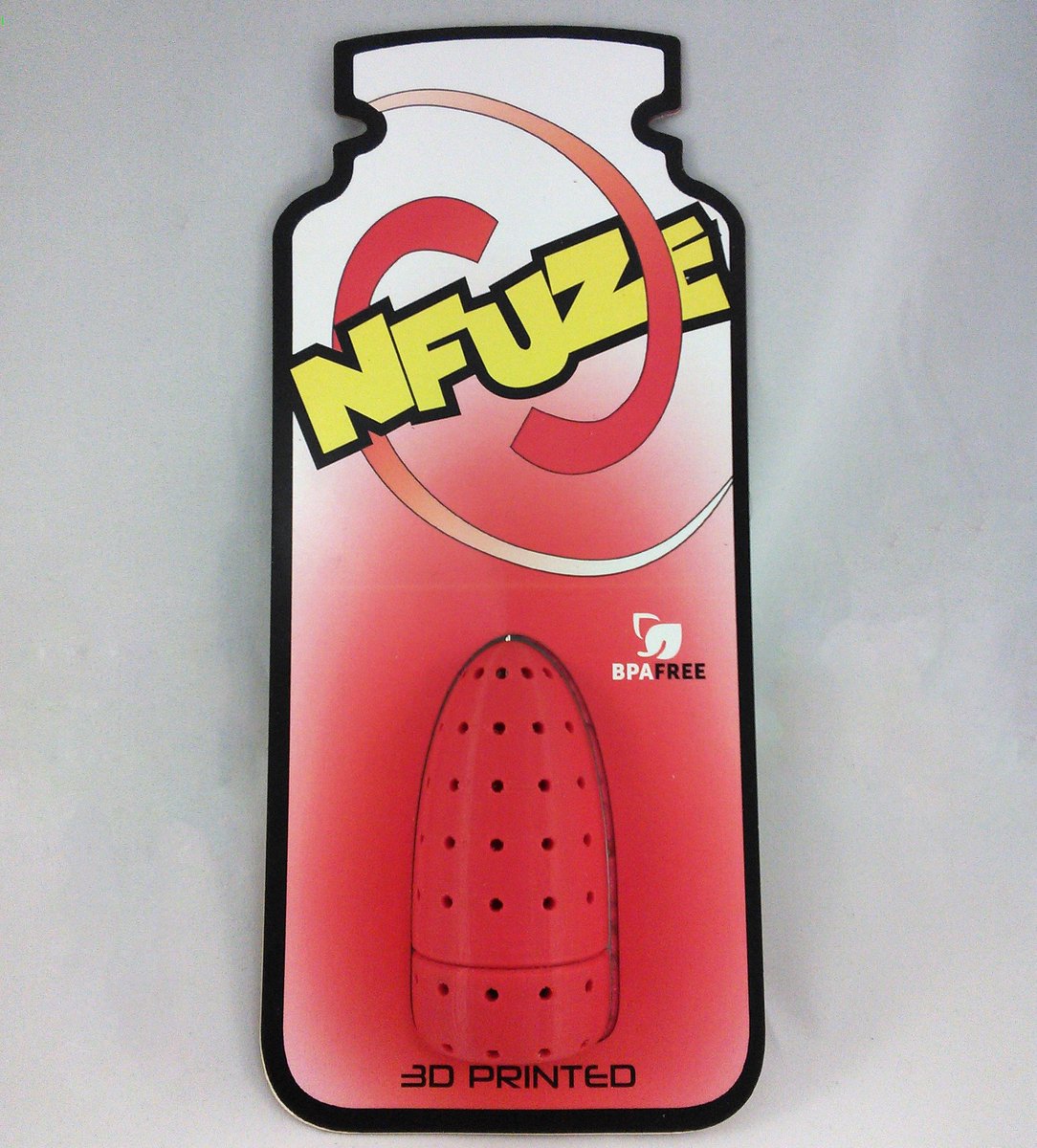 ASUDesignStore's tweet image. Liam designed a product that helps you have naturally flavored water, just put berries in the container and shake!