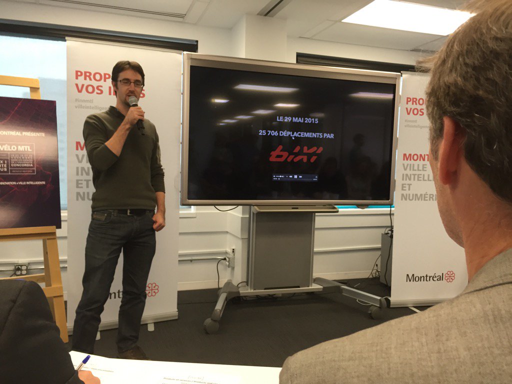 mtl_lium's tweet photo. #DefiVeloMTL: 16e équipe - catégorie visualisation - sécurité #velo = faire la promotion du velo https://t.co/s7OWONh01z
