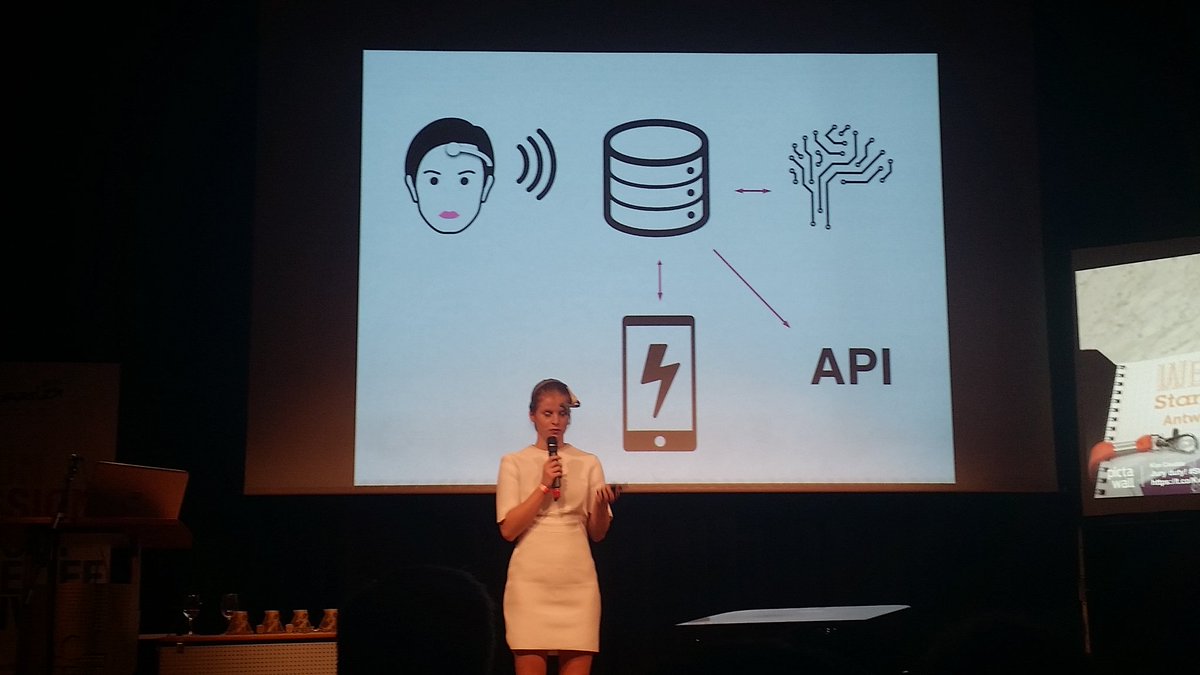 ShanthuruP's tweet photo. Tackling #health through #fashtech at @SWAntwerp #swafashtech. Can this be a fashion revolution? https://t.co/cThucxYKC6