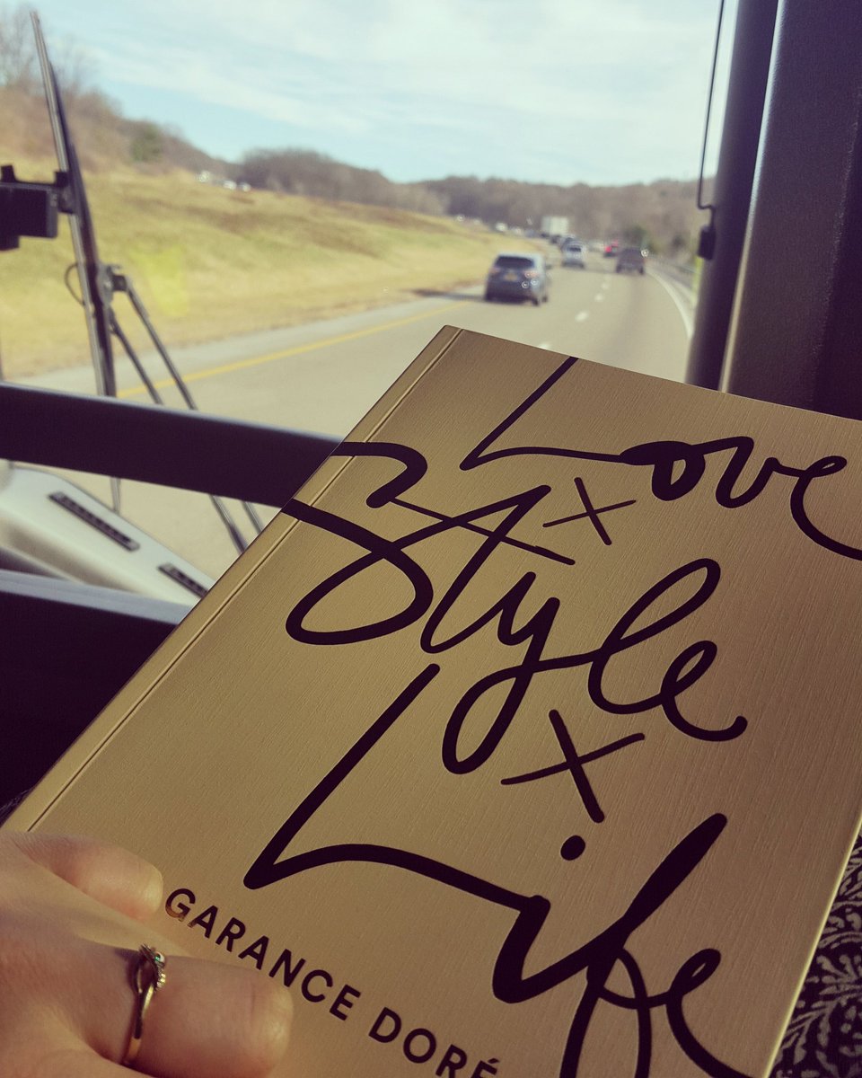 Anna McCrea (@annamccrea37) on Twitter photo Thankful for my <a href="/garancedore/">Atelier Dore</a> treasure making the 10hr journey back to NYC a little more glam #almosthome #buslife Thankful for my <a href="/garancedore/">Atelier Dore</a> treasure making the 10hr journey back to NYC a little more glam #almosthome #buslife