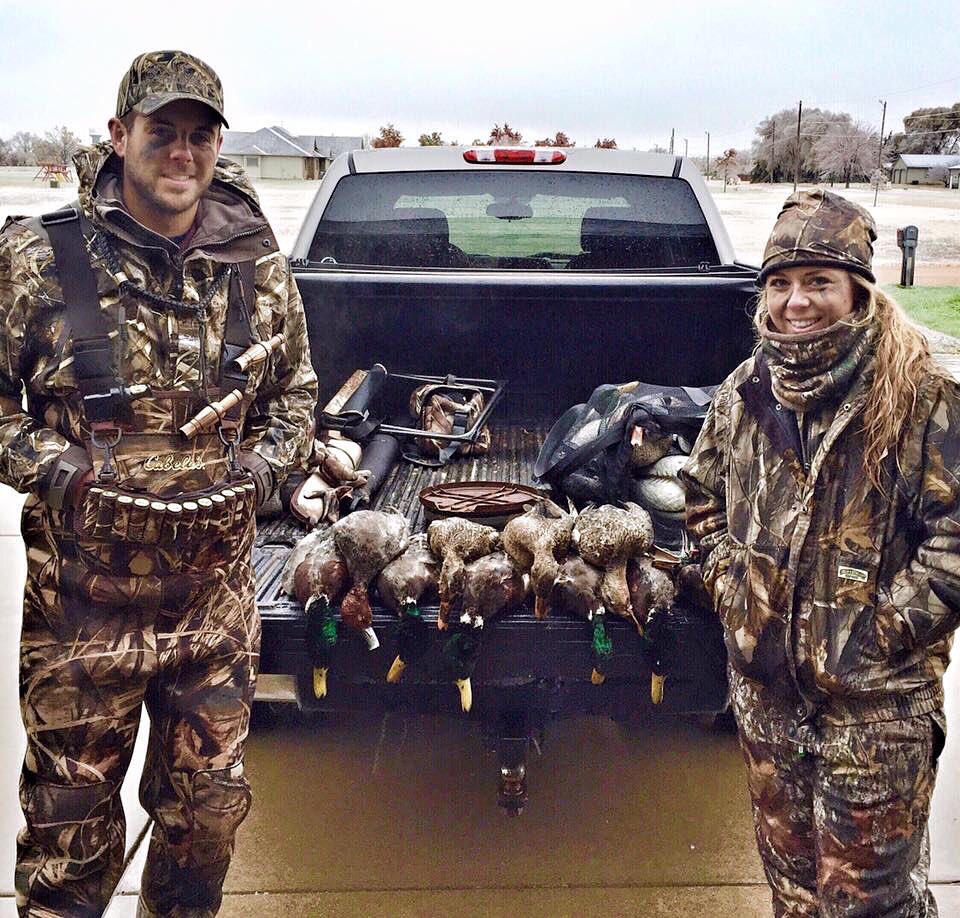 SouthernGP's tweet image. Brittany and Eric faced the freezing rain to take down some ducks this morning #girlsthathunt #duckhunt