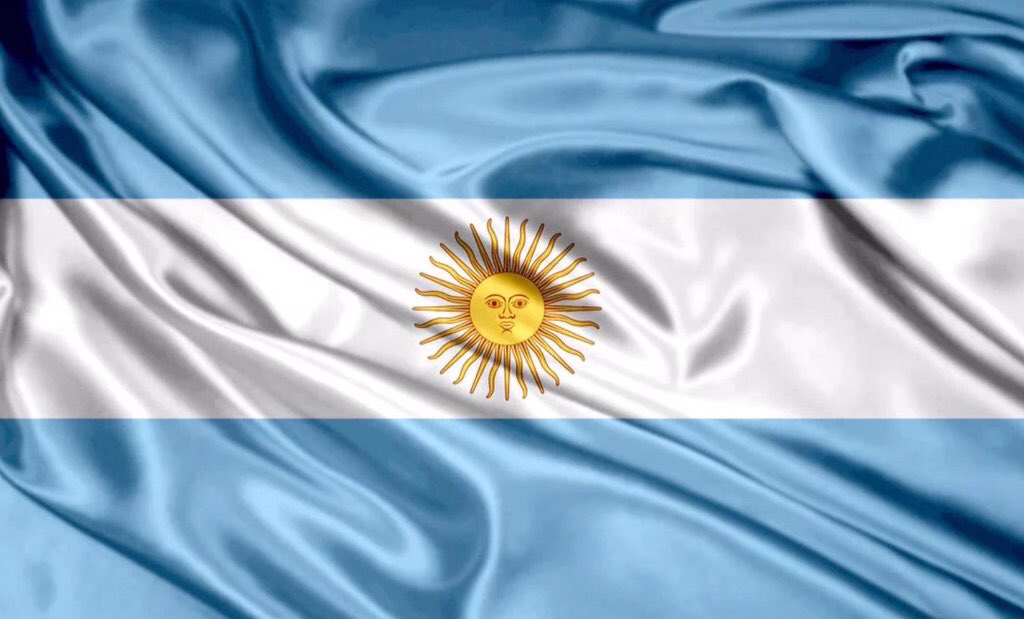 zozyalco's tweet image. Buenos días argentinos! Hoy nos convertimos en héroes! Recuperemos nuestros colores #HoyVotoMACRI #MacriPresidente