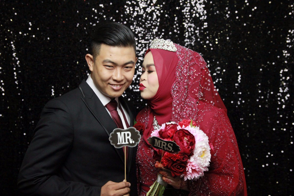 clickonmeinsta's tweet photo. Fendy &amp; Iedha wedding ! A beautiful Bintulu wedding event 😍 https://t.co/7oQB7rAzfF