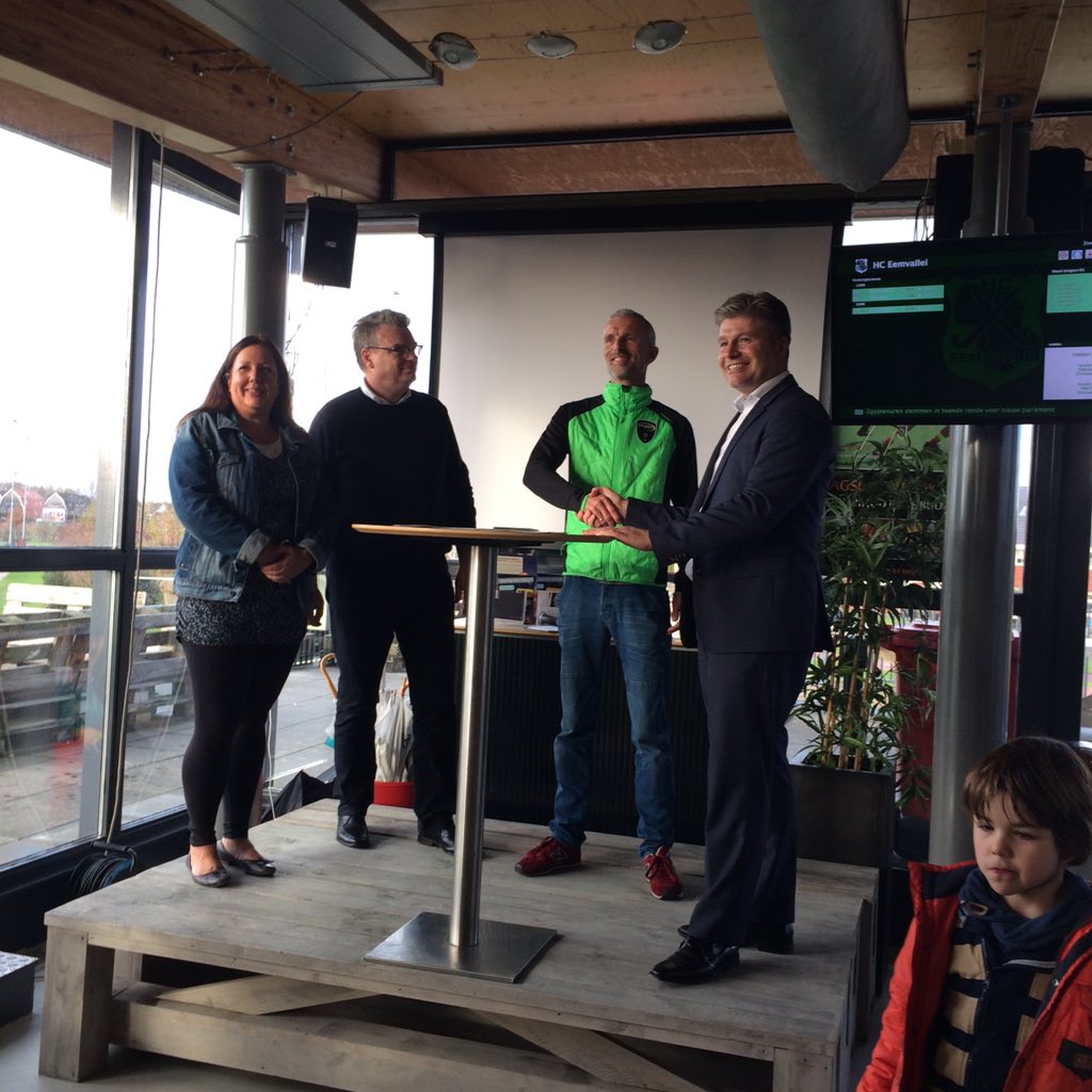 Wim Jacquet is de nieuwe kledingsponsor van #HCEemvallei