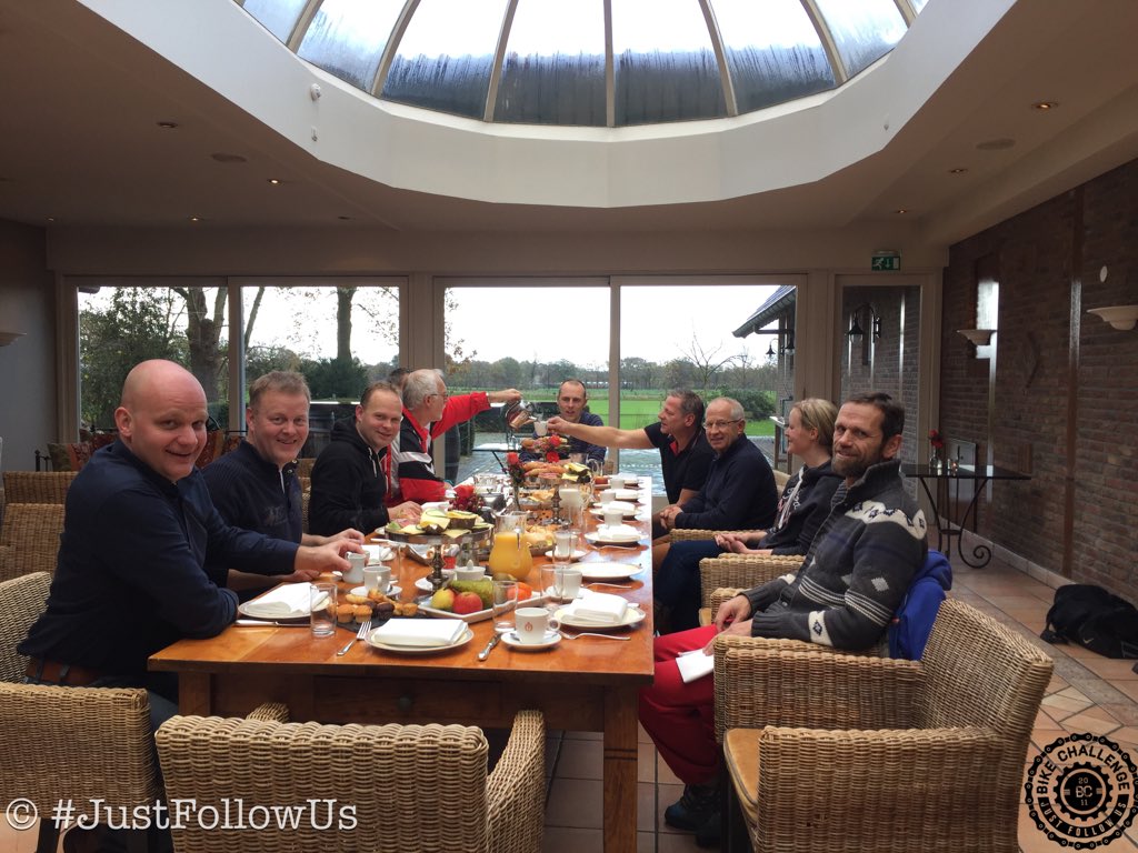 Mooie technische MTB ochtend gegeven voor <a href="/Loohuistweet/">Loohuis C&B</a> vanaf toplocatie <a href="/Bloemenbeek/">De Bloemenbeek</a> - <a href="/kansvooreenkind/">Kans voor een Kind</a> #benefiet