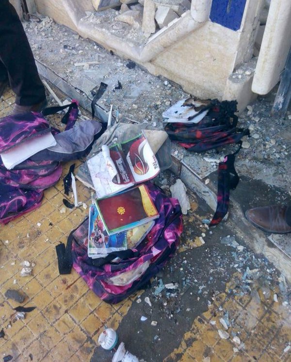 blutarski_bluto's tweet photo. #ISIS Attacco suicida con una motocicletta bomba a #TalAbyad (#Rojava).
2 morti e 20 feriti di cui 8 sono bambini https://t.co/FSsbZH18O6