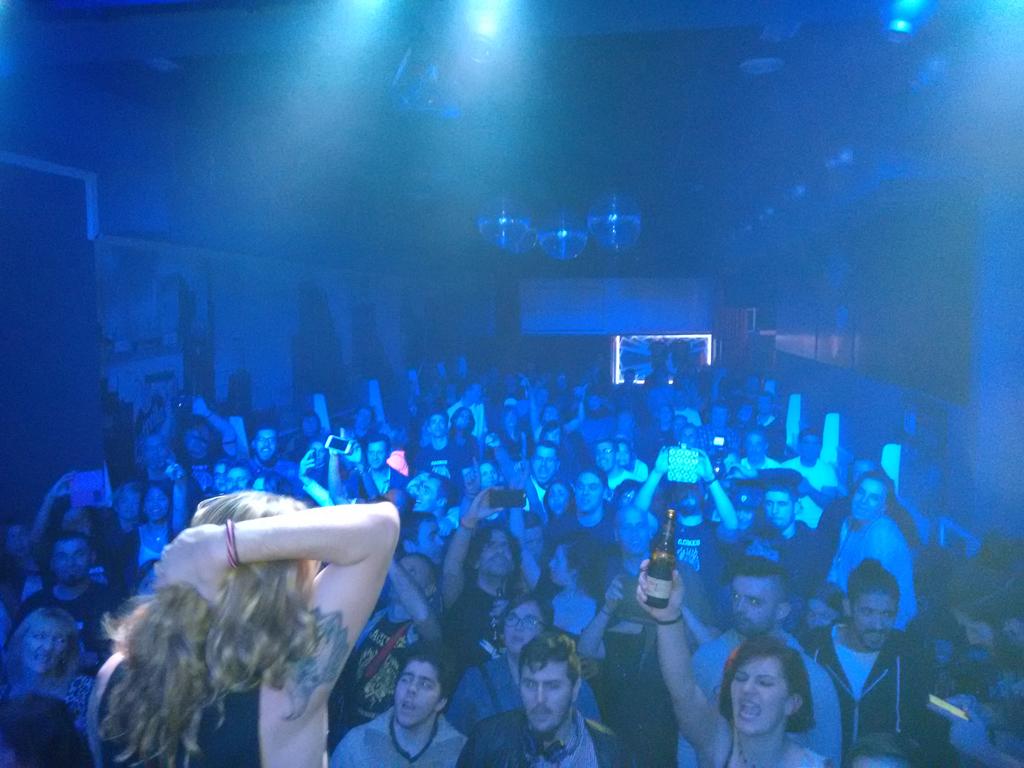 Nochaza ayer en Vigo en el V aniversario de los Cacikes en la Sala Máster Club de Vigo