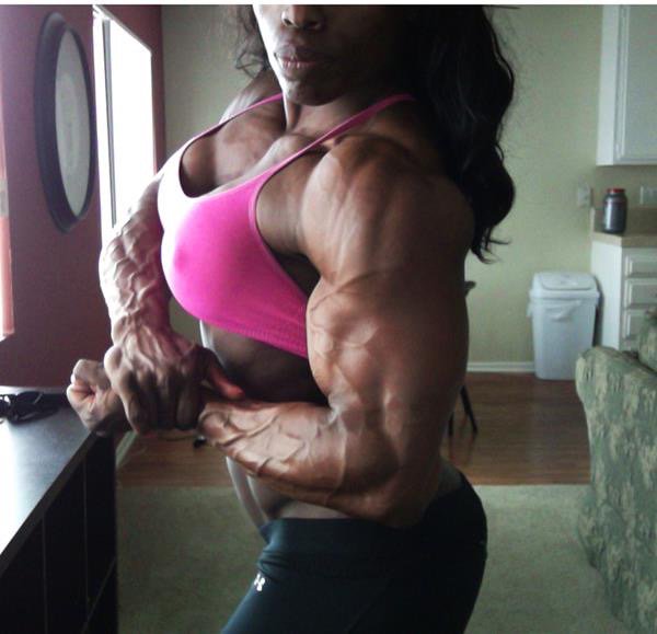 MuscleGoddesses's tweet photo. I love this woman @mizztreasure https://t.co/3cejXvtmLT