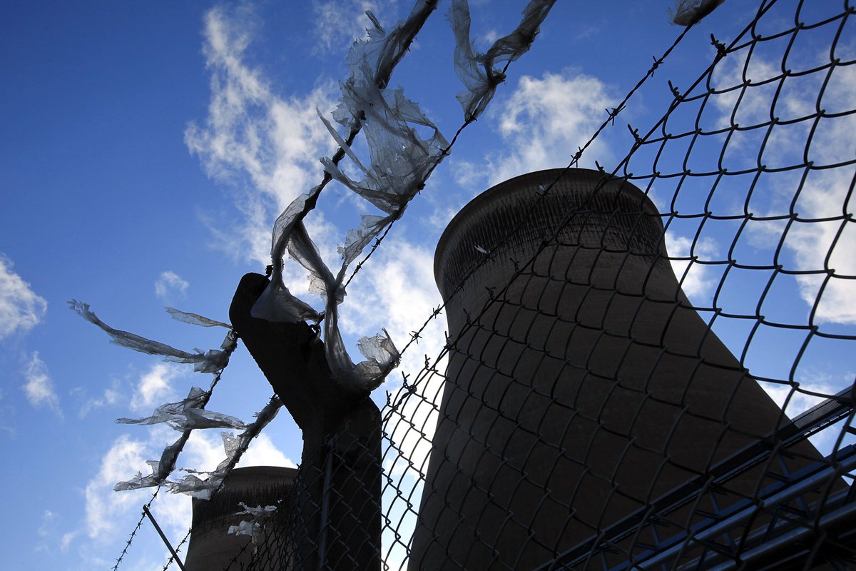 Phasing out UK #coal plants will save thousands of lives (&amp; billions of pounds) bit.ly/1kKECxO