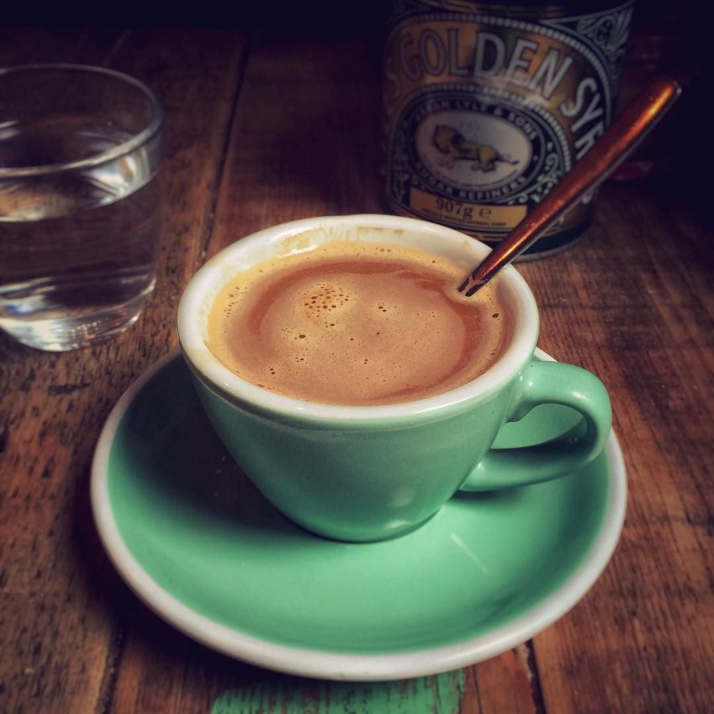 seantuck's tweet image. #brickwood #coffee #coffeeandbread #london #clapham #claphamcommon #breakfast #goldensyrup… ift.tt/1lc892X