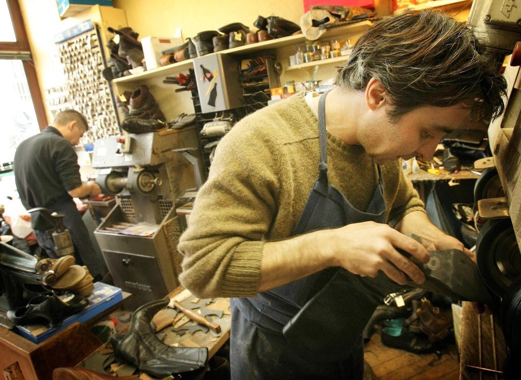 phenixfr's tweet image. La #réparation comme solution à la réduction des #déchets et du #gaspillage à #Bordeaux :

bordeaux7.com/bordeaux-actu/…