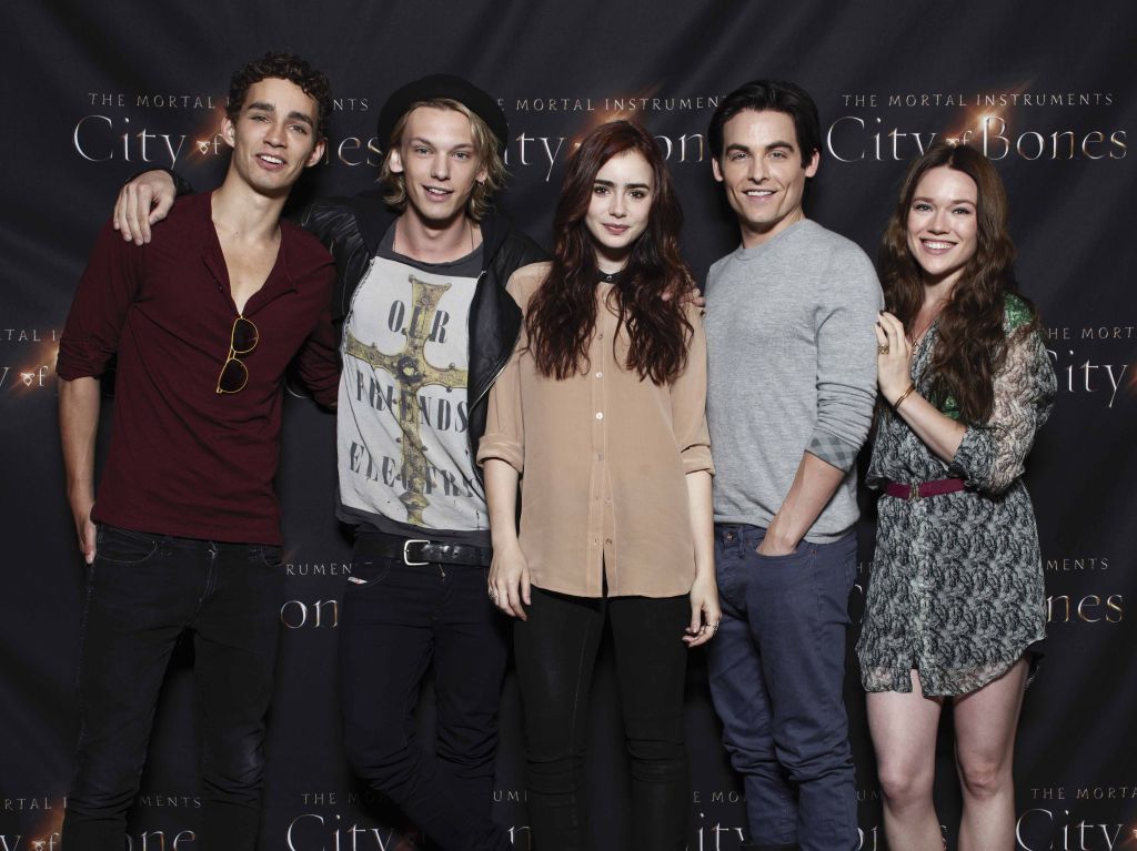 JWestSpain's tweet photo. #HappyBDayJamieBower !! @Jamiebower <3 https://t.co/WsxQlGzs9s