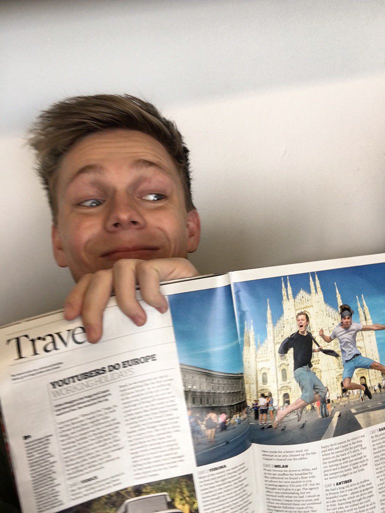 Caspar_Lee tweet picture
