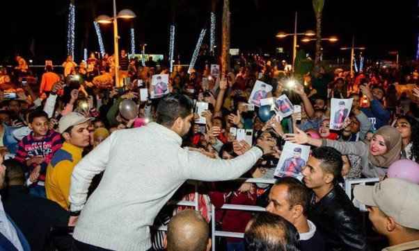 alarab_net's tweet photo. #العرب_نت |
بالصور - #مينا_عطا تألق في "Porto Cairo Mall”
#MinaAttaKingdom @Mina_Atta_ https://t.co/pJt64oJGLd