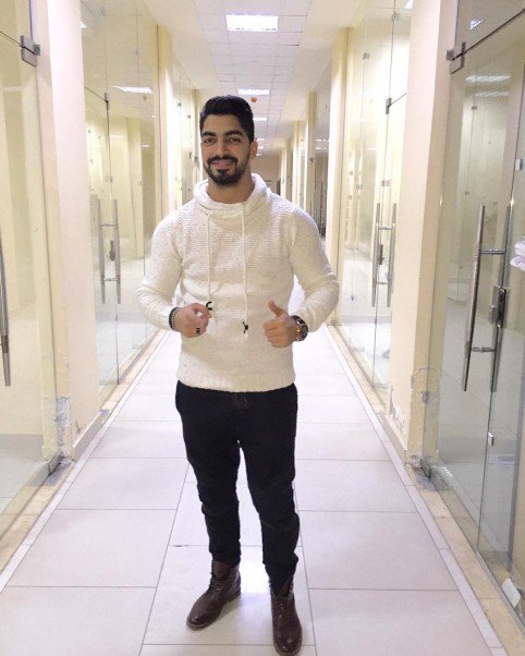 alarab_net's tweet photo. #العرب_نت |
بالصور - #مينا_عطا تألق في "Porto Cairo Mall”
#MinaAttaKingdom @Mina_Atta_ https://t.co/pJt64oJGLd