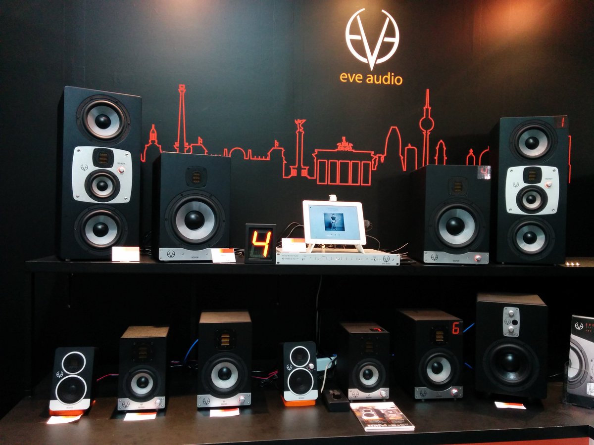 EveAudio's tweet photo. This was how the EVE booth looked like at #InterBEE2015 in Chiba. Thanks to all those who stooped by! @minetjp https://t.co/7Zy9Dkm0nW